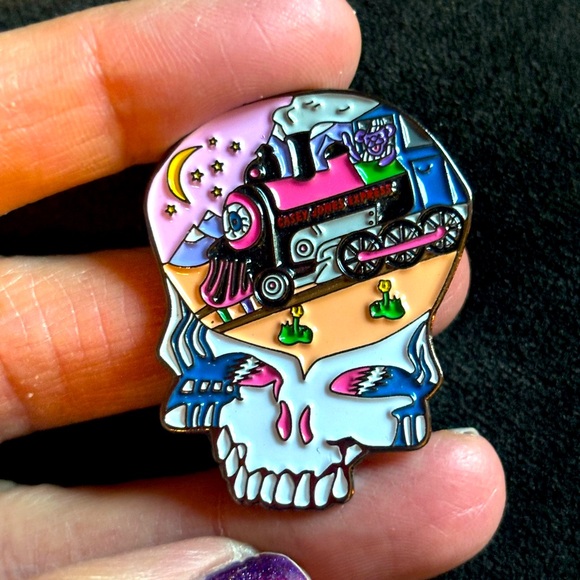 Grateful Dead Enamel Pin - Picture 1 of 6